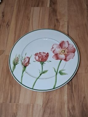Villeroy & Boch Flora Wildrose 12-Inch Buffet Plate Luxemburg, Germany